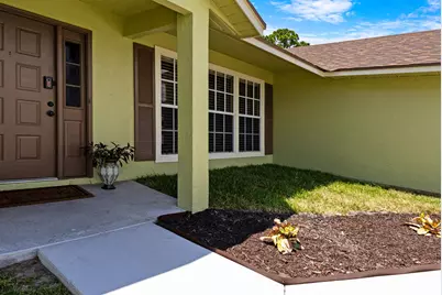 574 SW Fairview Avenue, Port Saint Lucie, FL 34983 - Photo 1