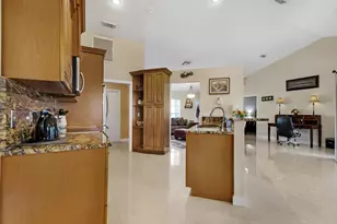 574 SW Fairview Ave, Port Saint Lucie, FL 34983 - Photo 5