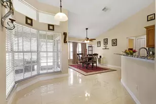 574 SW Fairview Ave, Port Saint Lucie, FL 34983 - Photo 9