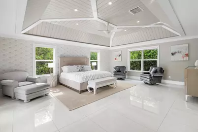 11863 Lake Shore Place, Palm Beach Gardens, FL 33408 - Photo 27
