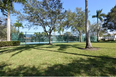 504 Capistrano Drive, Palm Beach Gardens, FL 33410 - Photo 43