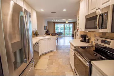 504 Capistrano Drive, Palm Beach Gardens, FL 33410 - Photo 9