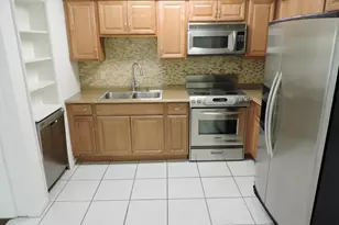 9046 SE Parkway Dr, Hobe Sound, FL 33455 - Photo 5
