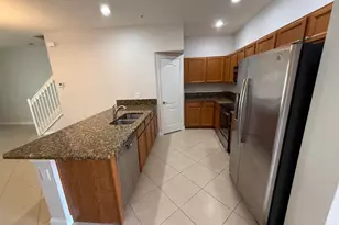 9519 SW Merlin Ct, Stuart, FL 34997 - Photo 5