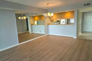 2421 Village Blvd, West Palm Beach, FL 33409 - Photo 11