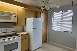 2421 Village Blvd, West Palm Beach, FL 33409 - Photo 13