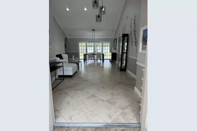 16820 NW 80th Court, Hialeah, FL 33016 - Photo 35