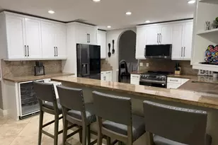 16820 NW 80th Ct, Hialeah, FL 33016 - Photo 9