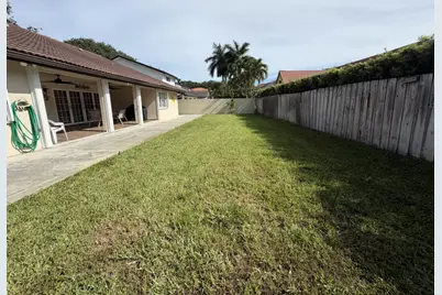 16820 NW 80th Court, Hialeah, FL 33016 - Photo 3