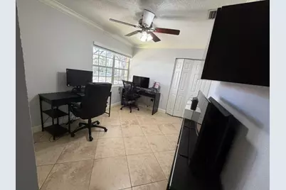 16820 NW 80th Court, Hialeah, FL 33016 - Photo 23