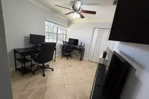16820 NW 80th Ct, Hialeah, FL 33016 - Photo 23