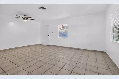 201 Palm Street #203, Lantana, FL 33462 - Photo 3
