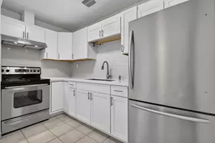 201 Palm St, Lantana, FL 33462 - Photo 7