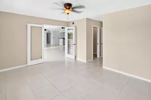 231 E Lantana Rd, Lantana, FL 33462 - Photo 23