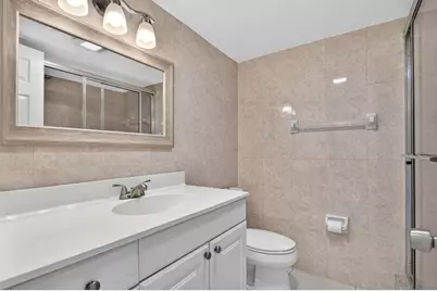231 E Lantana Road #204, Lantana, FL 33462 - Photo 11
