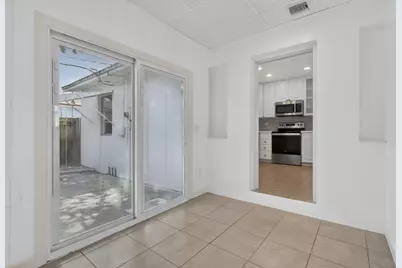 111 Euclid Boulevard, Lantana, FL 33462 - Photo 17