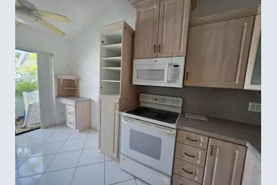 10780 Waterberry Drive, Boca Raton, FL 33498 - Photo 3