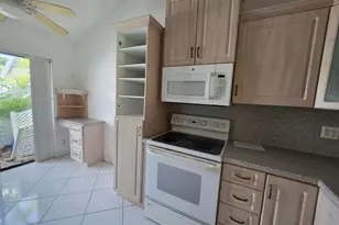 10780 Waterberry Dr, Boca Raton, FL 33498 - Photo 3