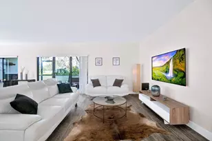 11311 Pond View Dr, Wellington, FL 33414 - Photo 5