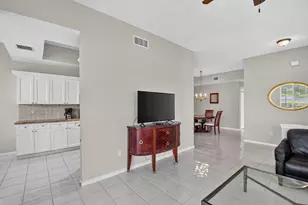 10148 Andover Coach Cir, Lake Worth, FL 33449 - Photo 5