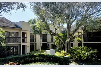 9460 Meadowood Drive #202, Fort Pierce, FL 34951 - Photo 1