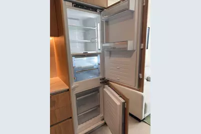 11 NE 6th Street #2215, Miami, FL 33132 - Photo 15