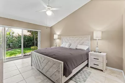 2201 Heather Run Terrace, Palm Beach Gardens, FL 33418 - Photo 11