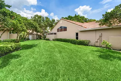 2201 Heather Run Terrace, Palm Beach Gardens, FL 33418 - Photo 25