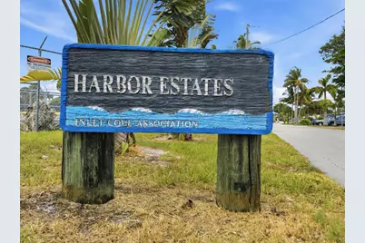 815 South Road, Boynton Beach, FL 33435 - Photo 43
