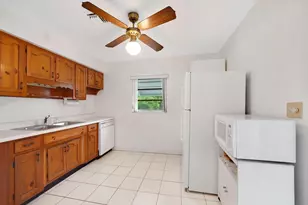 6340 Washington St, Hollywood, FL 33023 - Photo 5