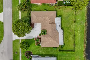 1848 Lynton Cir, Wellington, FL 33414 - Photo 57
