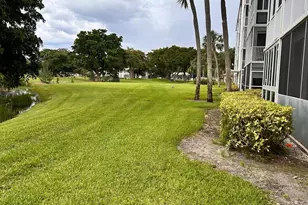 2851 S Palm Aire Dr, Pompano Beach, FL 33069 - Photo 5