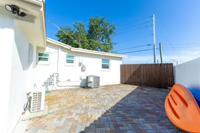 5763 Purdy Lane, West Palm Beach, FL 33415 - Photo 29