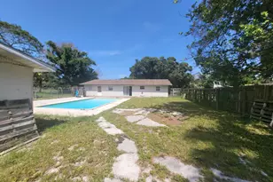 5011 S 2nd Street S, Fort Pierce, FL 34982 - Photo 19