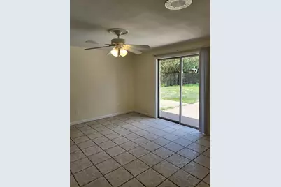 5011 S 2nd Street S, Fort Pierce, FL 34982 - Photo 7