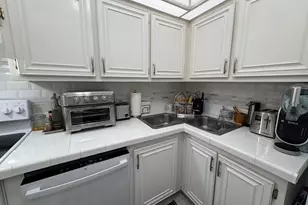1009 N Ocean Blvd, Pompano Beach, FL 33062 - Photo 17
