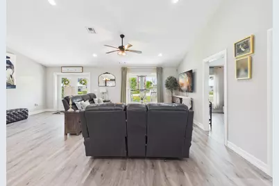 2075 SE 9th Avenue, Okeechobee, FL 34974 - Photo 9