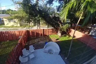 2261 NE 171 St, North Miami Beach, FL 33160 - Photo 9