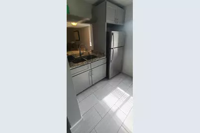 2261 NE 171st Street #4, North Miami Beach, FL 33160 - Photo 7