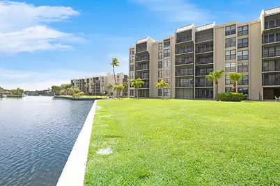 8 Royal Palm Way #3010, Boca Raton, FL 33432 - Photo 25