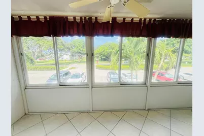 59 Oakridge E, Deerfield Beach, FL 33442 - Photo 17