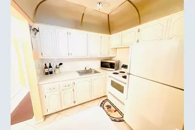 59 Oakridge E, Deerfield Beach, FL 33442 - Photo 9
