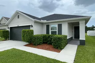 5565 NW Pine Trail Cir, Port Saint Lucie, FL 34983 - Photo 3