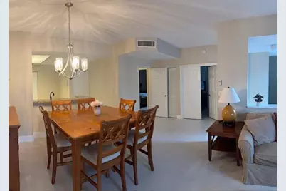 2805 Veronia Drive #104, Palm Beach Gardens, FL 33410 - Photo 13