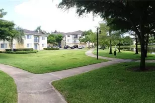 4163 N Haverhill Rd, West Palm Beach, FL 33417 - Photo 15