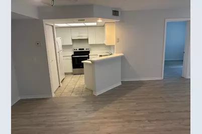 4163 N Haverhill Road #1215, West Palm Beach, FL 33417 - Photo 3
