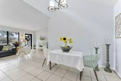 400 NW 98th Avenue, Pembroke Pines, FL 33024 - Photo 17
