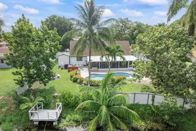 400 NW 98th Avenue, Pembroke Pines, FL 33024 - Photo 5