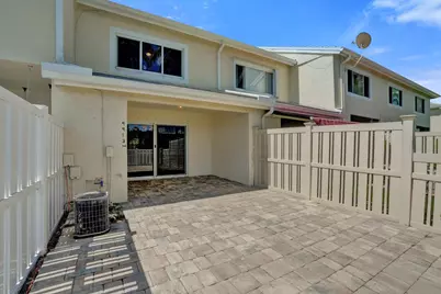 9913 NW 57th Manor #., Coral Springs, FL 33076 - Photo 19