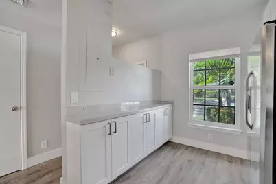 9913 NW 57th Manor #., Coral Springs, FL 33076 - Photo 7